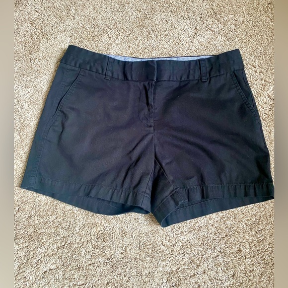 Land ‘N Sea Black Shorts - Size 4. - Picture 4 of 6